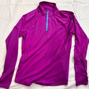 Size Medium, Mountain Hardware top, magenta with blue zipper